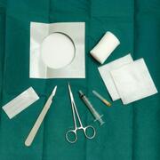 Einmal Sets zur subkutanen Implantat Entnahme 