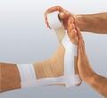 Leukotape classic WEISS 10 m x 3,75 cm (VE = 5 Stck)